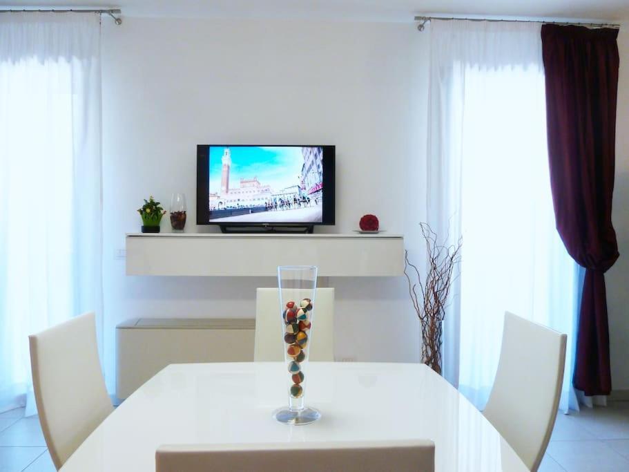 Modern & Strategic Apartment Siena Zewnętrze zdjęcie